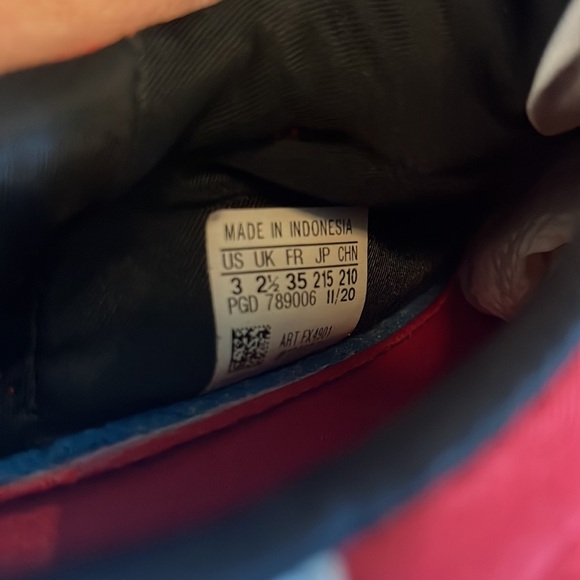 ADIDAS ORIGINALS X DISNEY MICKEY SUPERSTAR 360 SHOES KIDS size youth3 - Picture 5 of 5